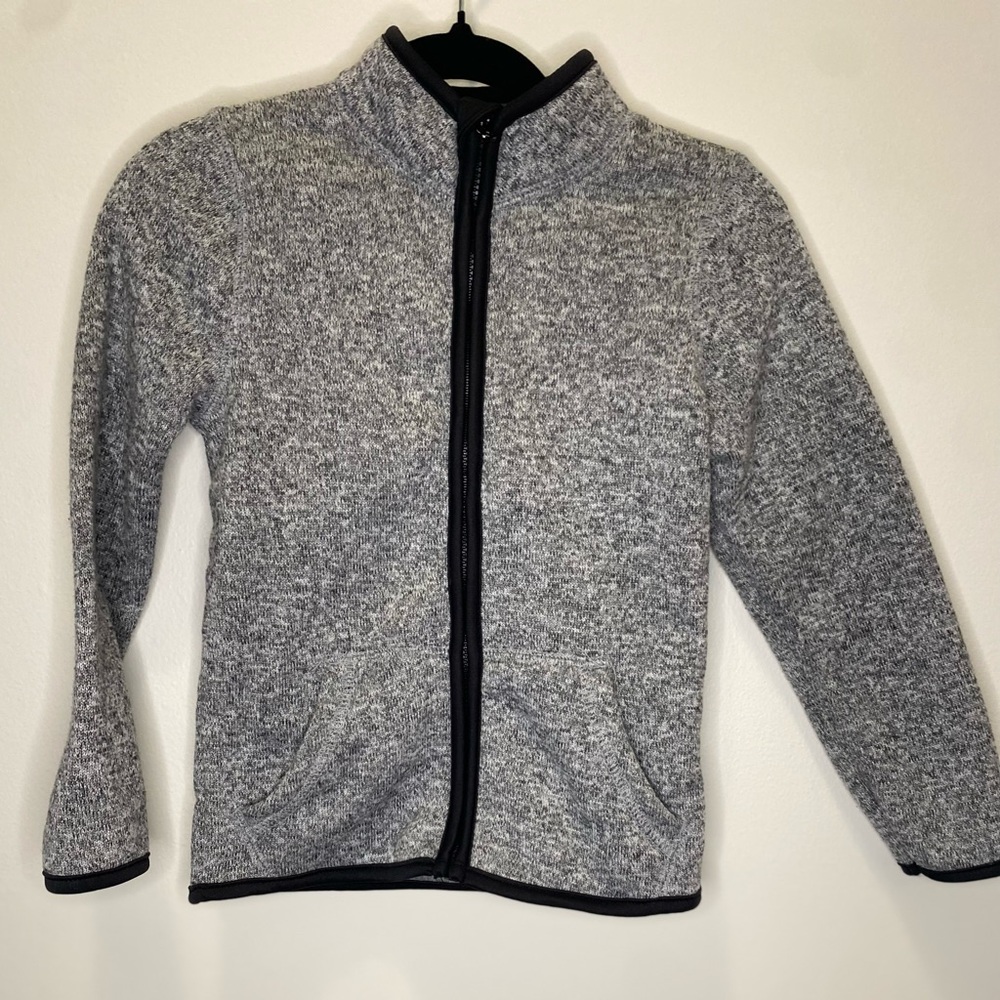 Jumping bean size 4T black and gray light weight zip up jacket
